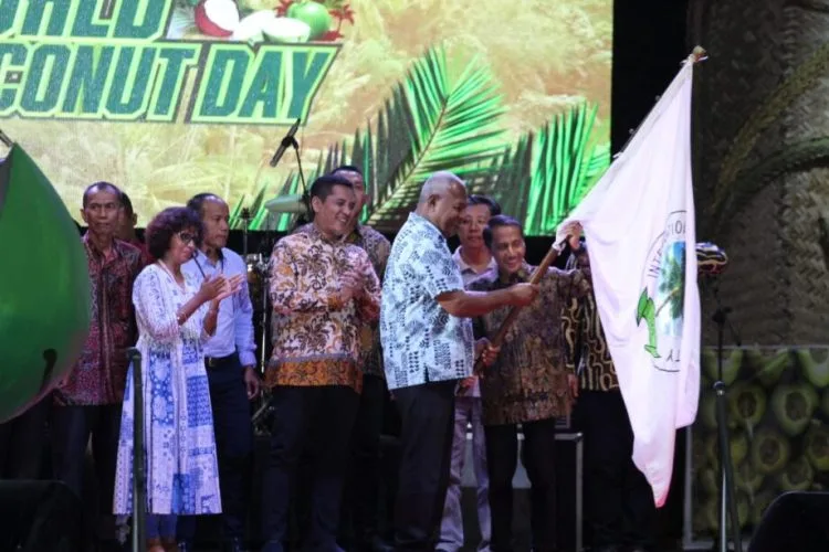 Bupati Nelson: Cetak Investasi 600 Miliar, World Coconut Day 2023 di Gorontalo Sukses Digelar