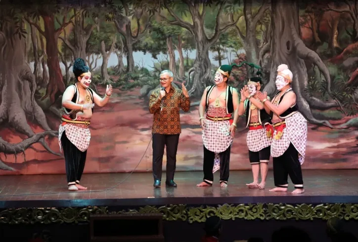 Saksikan Wayang Orang di Senen, Sekjen PDIP Sampaikan Salam Megawati hingga Ganjar