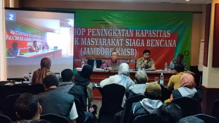 Meminimalisir Risiko Banjir, Pemerintah Perkuat Kelompok Masyarakat Siaga Bencana