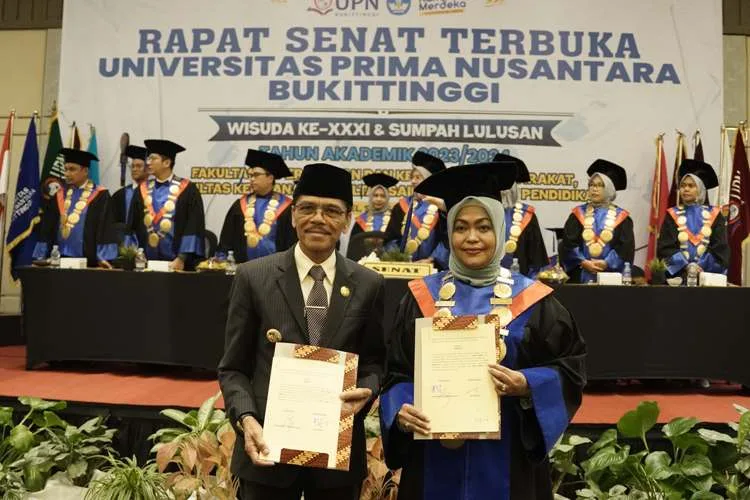 Bupati Limapuluh Kota Wisuda
