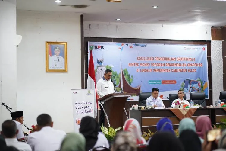 KPK Gelar Bimtek Monev Program Pengendalian Gratifikasi di Pemkab Solok