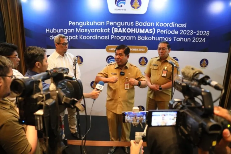 Sekjen Kemendagri Ingatkan Bakohumas Ancaman Hoaks Jelang Pemilu