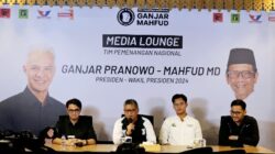 Sekjen PDIP Tegaskan Investor Besar Ganjar-Mahfud Adalah Kekuatan Rakyat