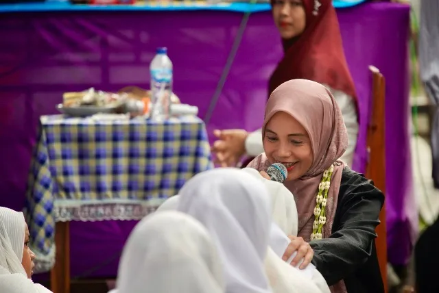 Atikoh Serap Banyak Aspirasi saat Blusukan di Lumajang