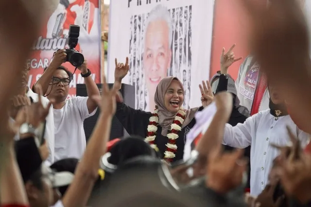 Milenial dan Gen Z Membludak saat Atikoh Ganjar Hadir di Probolinggo