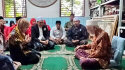 Siti Atikoh Disambut Hangat Saat Silaturahmi ke Kediaman Abuya Muhtadi