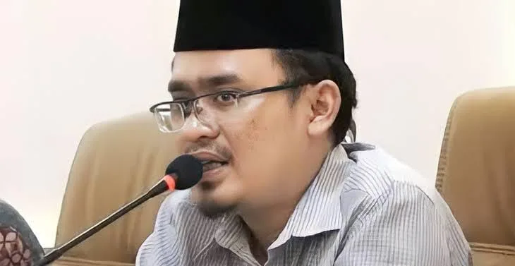 Kejanggalan Perbedaan kunjungan Anggota DPR RI Dengan Carlly, Ini kata Tokoh Pemuda Cirebon 