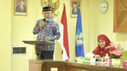 Gubernur Mahyeldi Bersama Bunda Harneli Hadiri Pelantikan Pengurus APPAUDI