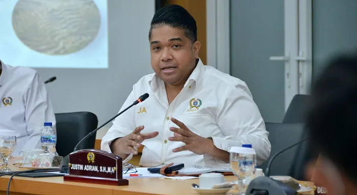 Heru Dipersilakan Ajukan Pembangunan Pompa Kali Angke, DPRD DKI Janji Tak Persulit saat Pembahasan