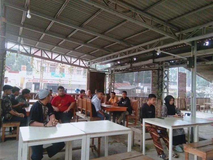 Oto Kafe Laksanakan Talkshow Kiat Sukses dan kepemimpinan Islami