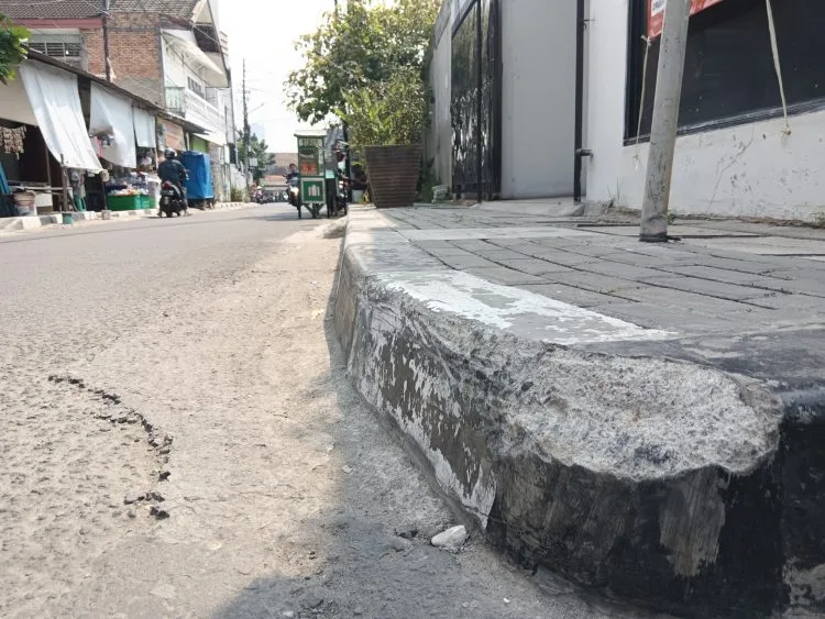 Dinas Binas Marga Segera Revitalisasi Trotoar, Jangan Sampe Masyarakat Tak Merasakan APBD