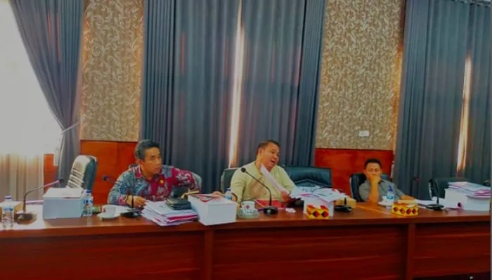 Pansus DPRD Lamsel Pertanyakan Pemberian Sanksi Perusahaan Pembuang Limbah ke Sungai