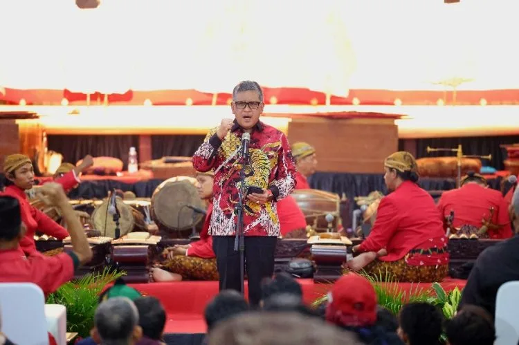 Hasto: Wayang Mengajarkan Nilai Kehidupan dan Falsafah Bangsa