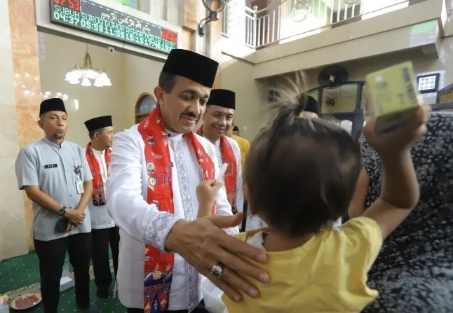 Wali Kota Jaktim Ajak Warga Disiplin Menjaga Kebersihan Lingkungan