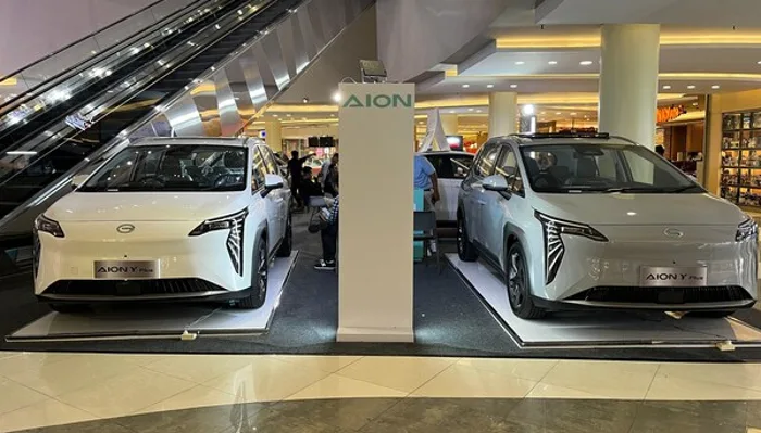 Resmi Mengaspal di Indonesia, Yuk Intip Kelebihan Mobil Listrik AION Y Plus Asal China Ini