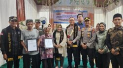 Bupati Safaruddin Apresiasi Wakapolda Sumbar Bangun Dua Unit Rumah Warga