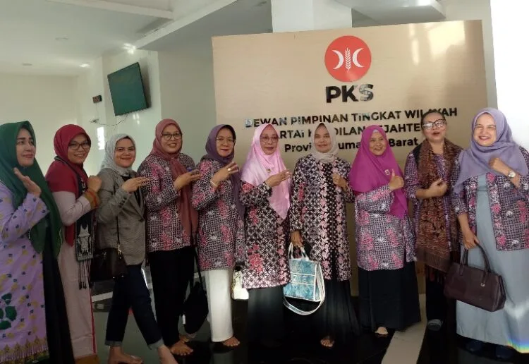 Dorong Keterwakilan Perempuan di Politik, KPPI Sumbar Rapat di Kantor DPW PKS