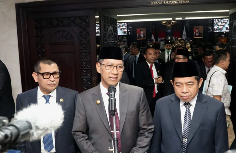 Status Guru Honorer Jakarta Menjadi Kontrak Kerja Individu, Pj Heru: Setju!