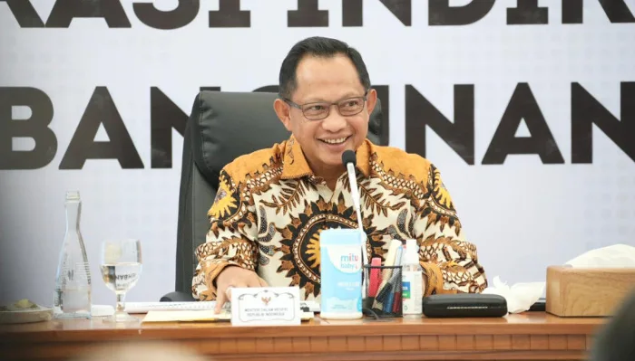 Rakor dengan Kepala Daerah se-Jabar, Mendagri Tito Sampaikan Kisi-Kisi Cara Meningkatkan PAD