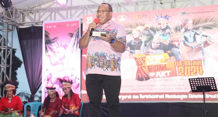 Buka Timika Inside Festival of Art 2024, Wamendagri Dorong Pemda di Papua Tengah Bangun Taman Budaya