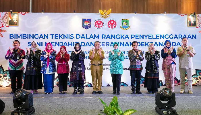 Tinjau Bimtek Dekranasda di Tangerang, Tri Tito Karnavian Soroti Peran UMKM Tingkatkan Ekonomi Keluarga