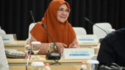 Hj. Nevi Zuhairina, Aggota DPR RI Fraksi PKS Dapil II Sumbar. Foto : Tim Nz.