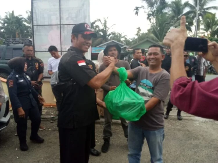 Ormas DPC Grib Jaya Lima Puluh Kota Bantu Korban Bencana  Alam