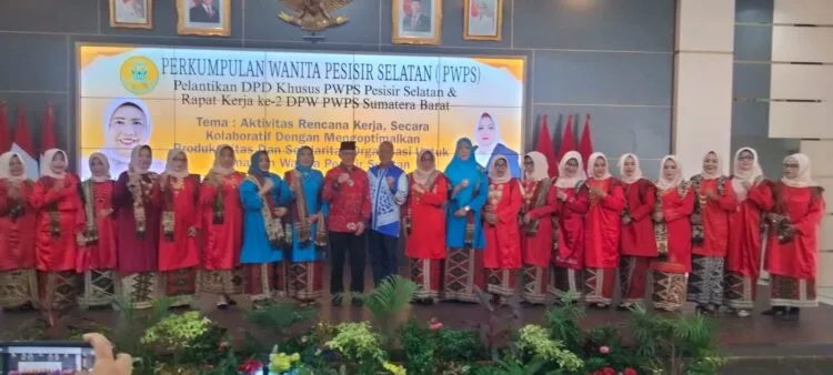 Pengurus Baru DPD PWPS Dilantik, Pj Sekda Sumbar Ingatkan Pentingnya Program Kerja yang Konstruktif