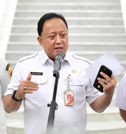 Tok! Upah Minimum Jakarta 2025 Sebesar Rp5,5 Juta Lebih