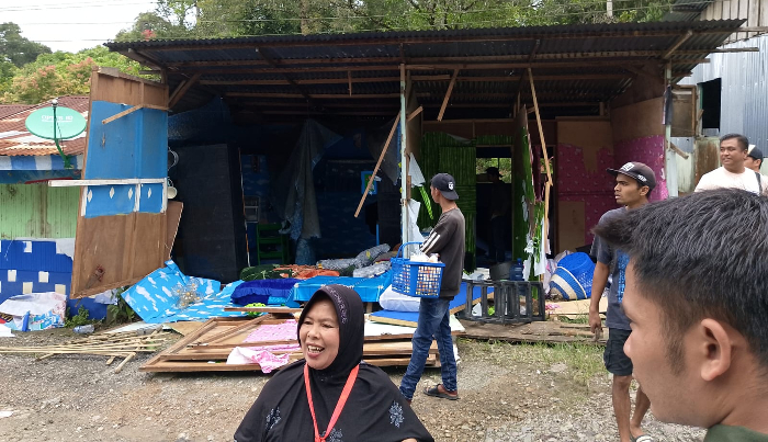 Sempat Viral di Medsos, Wali Nagari Batang Barus Bersama Satpol PP dan TNI Tertibkan Lokasi Prostitusi Berkedok Kedai