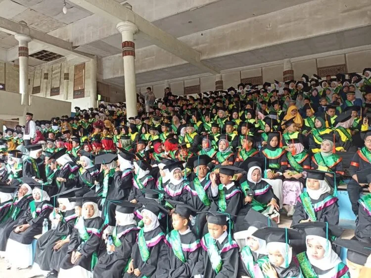Kemenag Targetkan 5.000 Peserta Wisuda Tahfidz Al Quran Tahun Depan