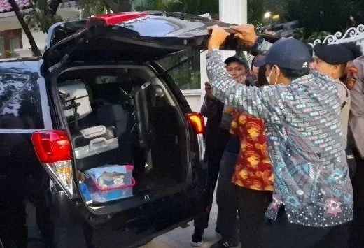 Langkah KPK Geledah Rumah Hasto Dipertanyakan, Kuasa Hukum: Hasilnya Nol