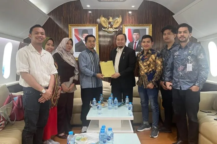 Rahmat Saleh, Anggota DPR RI Fraksi PKS, Siap Perjuangkan Aspirasi Honorer Pasaman