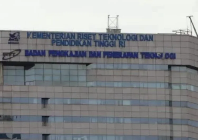 ASN Kemendikti Saintek Demo, Adakah Motif ‘Playing Victim’ Karena Ogah Dipindah Jabatan?