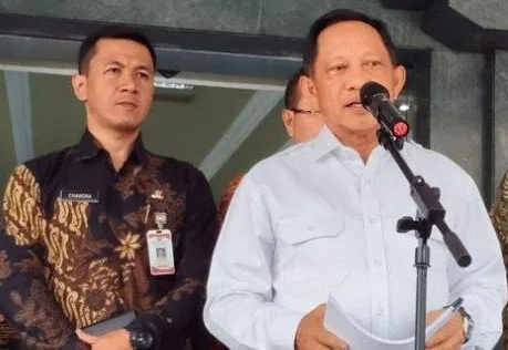 Masa Jabatan Kepala Daerah Terpotong Demi Kepentingan Nasional