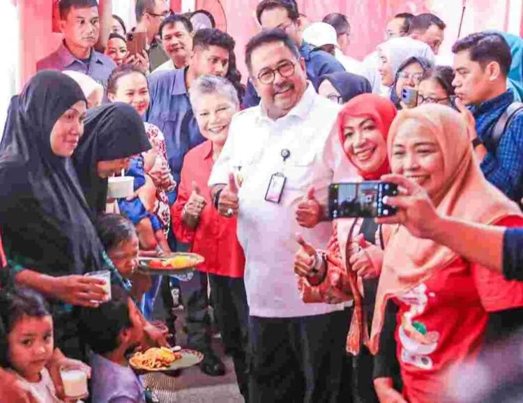 Wagub Rano Karno Tinjau Sarapan Bergizi Seimbang Kebon Kacang