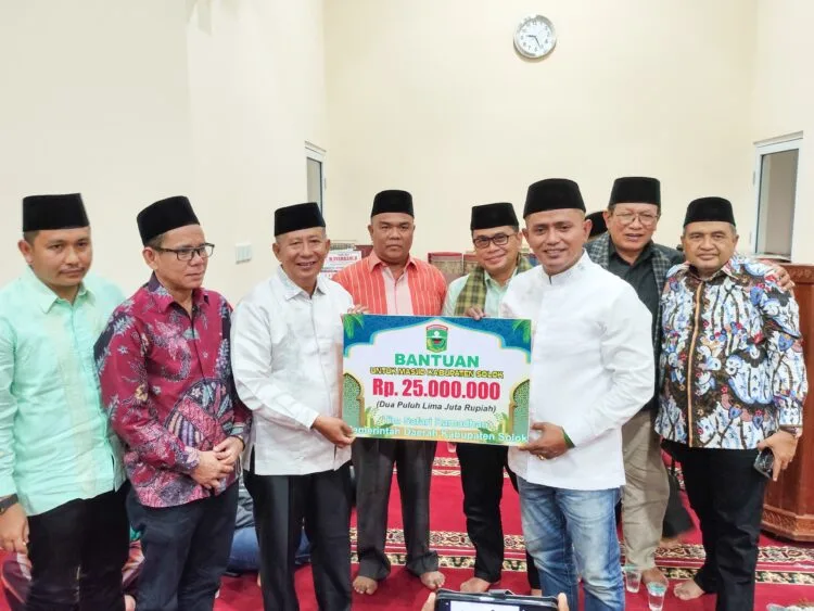 Bupati Solok Pimpin TSR Kabupaten Solok ke Mesjid Jami’ Al Hidayah Jorong Sawah Ampang