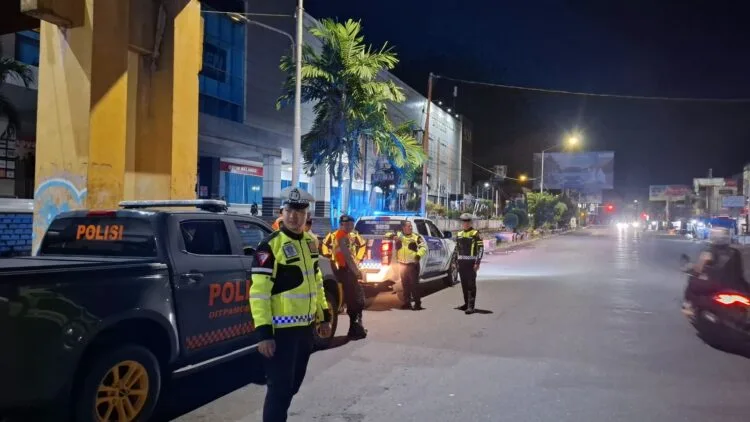 Antisipasi Aksi Tawuran dan Balap Liar di Kota Padang, Personel Ditpamobvit terus Intensifkan Patroli KRYD