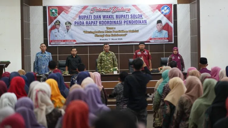 Bupati dan Wakil Bupati Solok Hadiri Rapat Koordinasi Pendidikan di Kabupaten Solok
