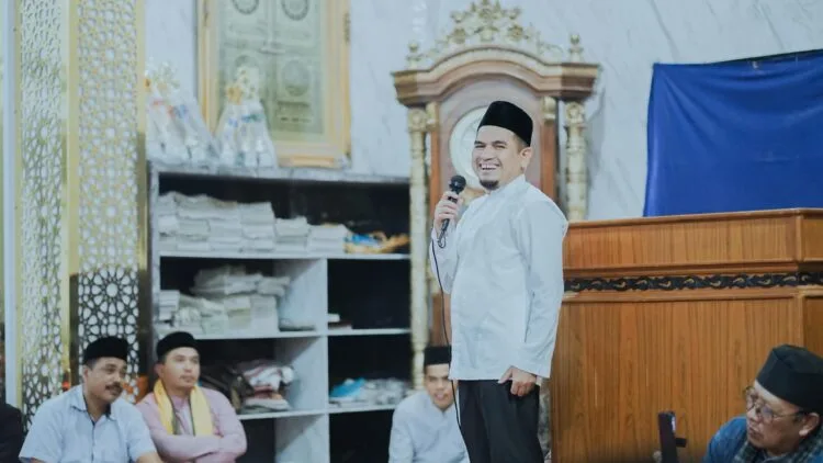 Wabup Solok Pimpin TSR di Masjid Raya Babussalam, Ingatkan Pentingnya Kebersamaan