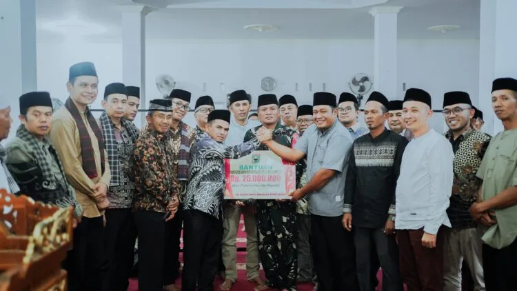 Wabup Solok H. Candra Pimpin TSR Kunjungi Masjid Nurul Ihsan di Nagari Tanjuang Bingkuang
