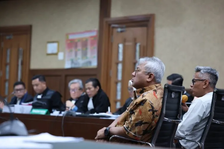 Wahyu Setiawan Bersaksi Tak Punya Bukti Terima Uang Suap dari Hasto