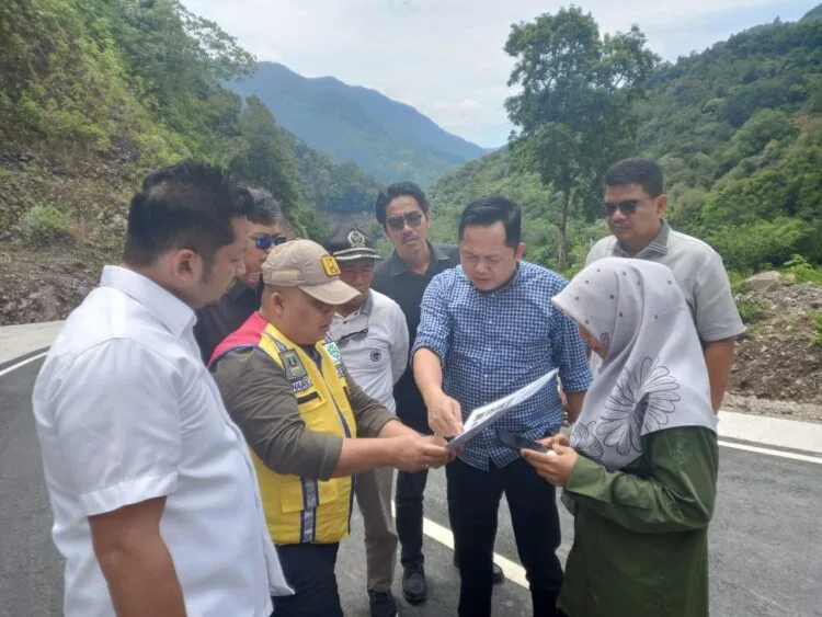 Kabar Gembira! Jalan Bayang – Alahan Panjang Ditargetkan Tuntas Tahun 2025