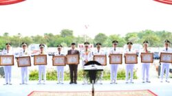 Jadi Inspektur Upacara Hari Otda XXIX Tahun 2025, Wamendagri Bima Serukan Daerah Terus Berinovasi dan Menginspirasi