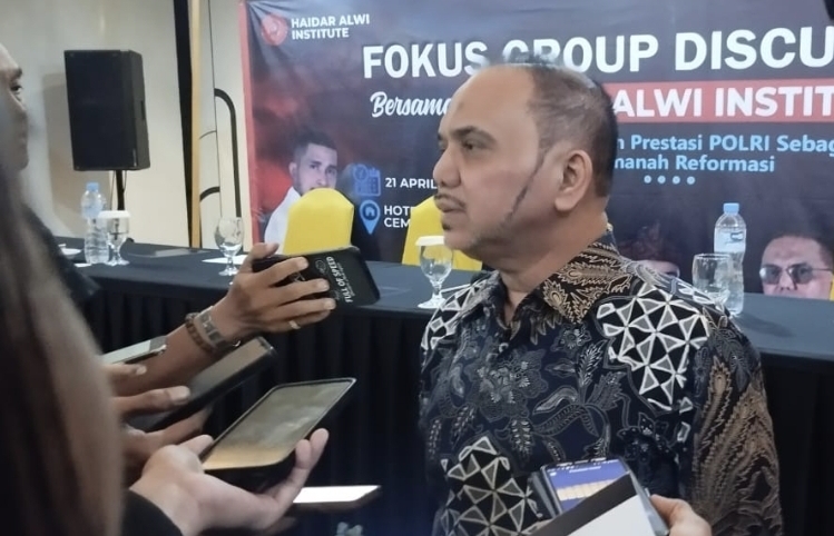 Haidar Alwi: Sangat Wajar Sespimmen Polri Berkunjung ke Rumah Jokowi