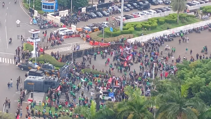 Hasil Kajian: 2,4 Juta Ojol Disarankan Bersatu Bentuk Koperasi, Ini Alasan dan Pertimbangannya