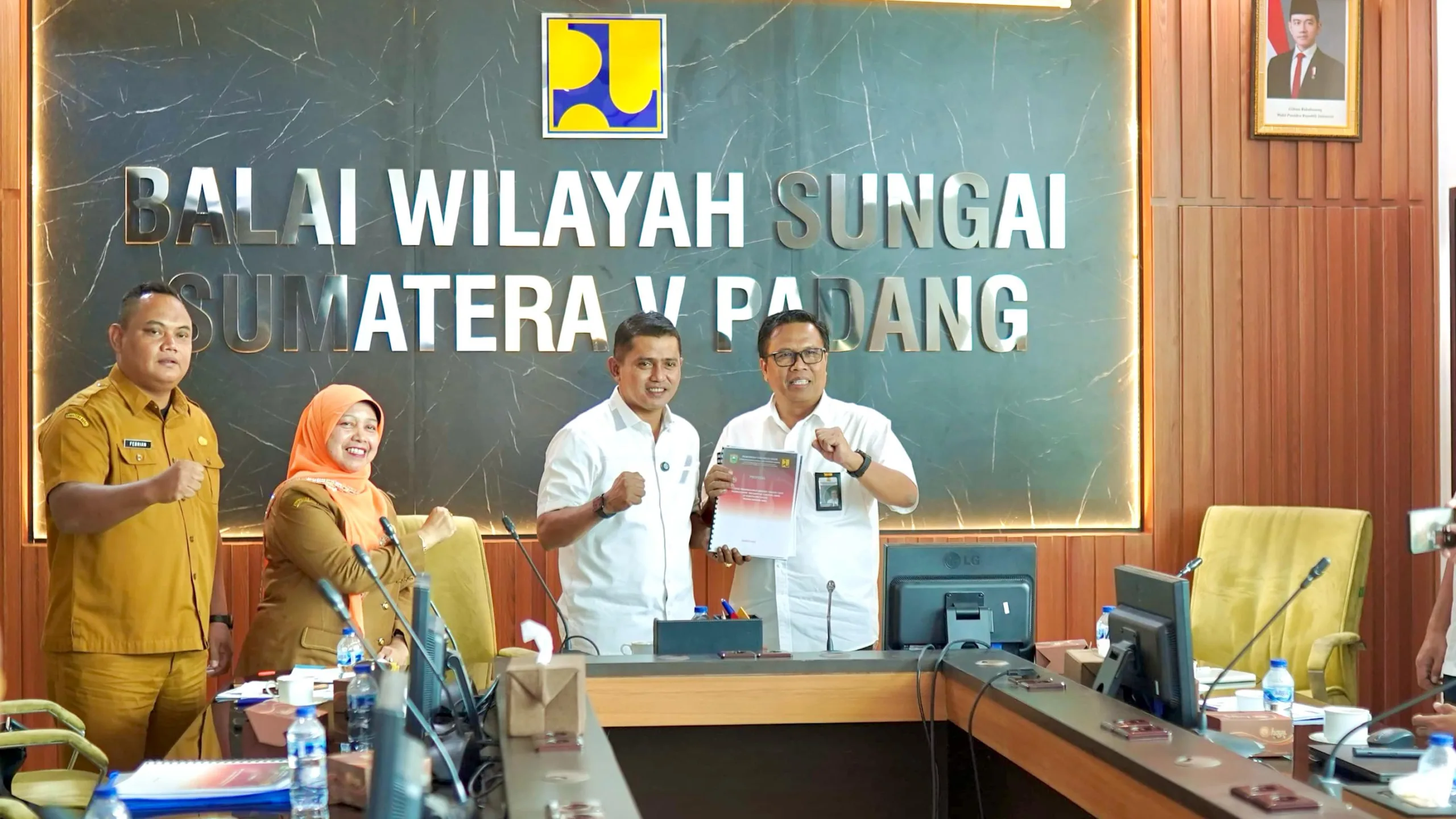 Bupati Solok Jalin Sinergi dengan Balai Wilayah Sungai Sumatera V Padang, Bahas Irigasi, Sungai, dan Embung