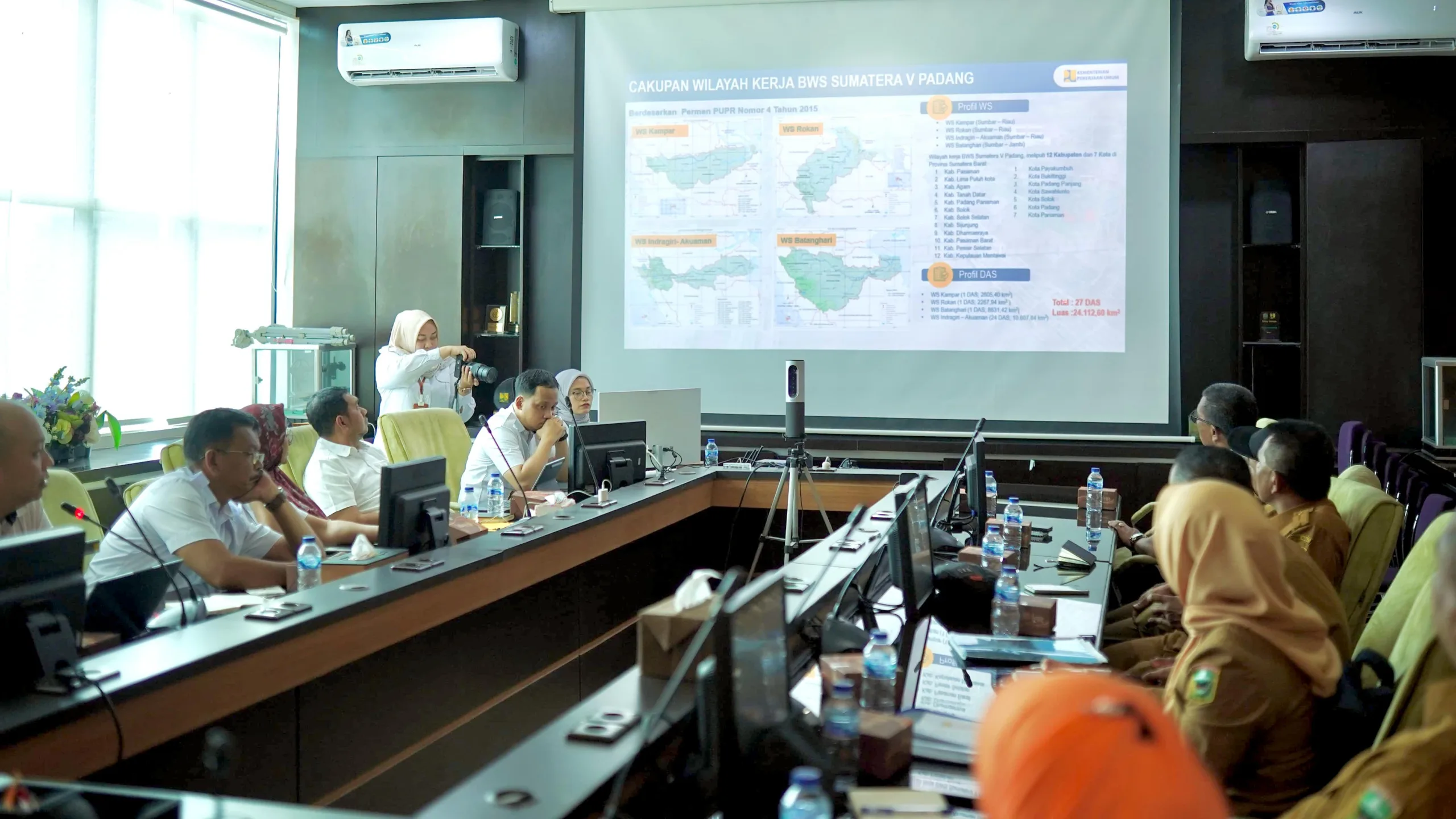 Bupati Solok Jalin Sinergi dengan Balai Wilayah Sungai Sumatera V Padang, Bahas Irigasi, Sungai, dan Embung