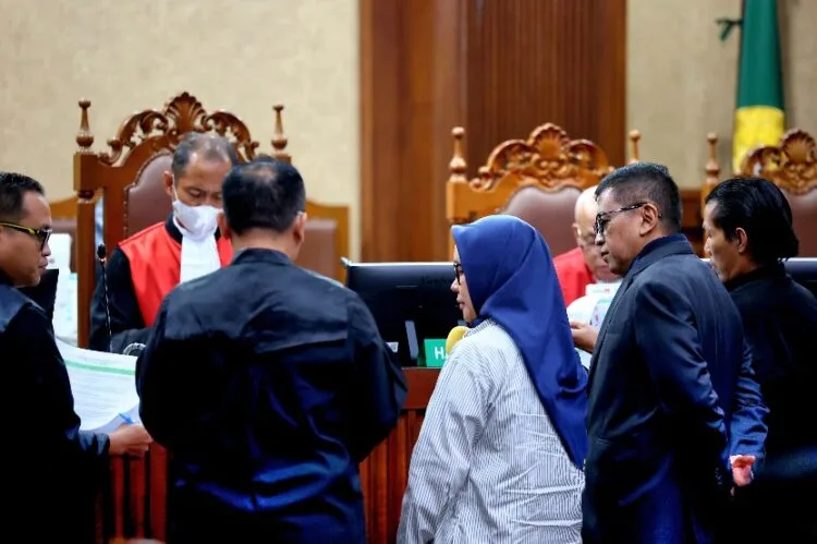 Hanya Mendengar ‘Dongeng’ Saiful, Riezky Akui Tak Pernah Buktikan Perintah Hasto Soal Pemecatan dan PAW