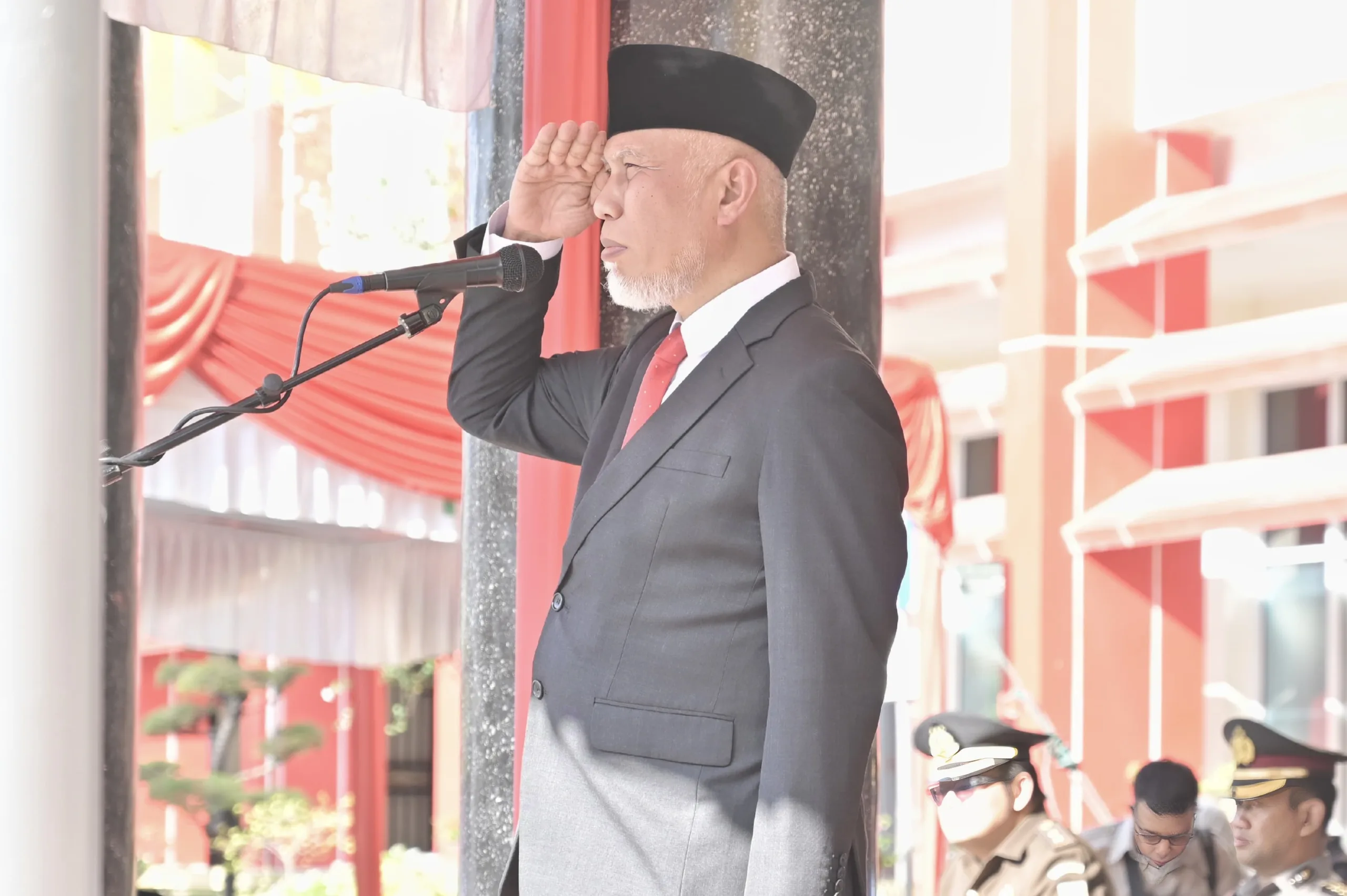 Pimpin Upacara Harkitnas ke-117, Gubernur Mahyeldi Tegaskan Pemerintah Harus Hadir di Tengah Rakyat